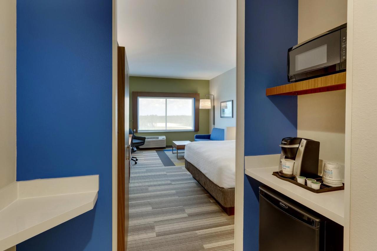 Holiday Inn Express - Wilmington - Porters Neck By Ihg Экстерьер фото