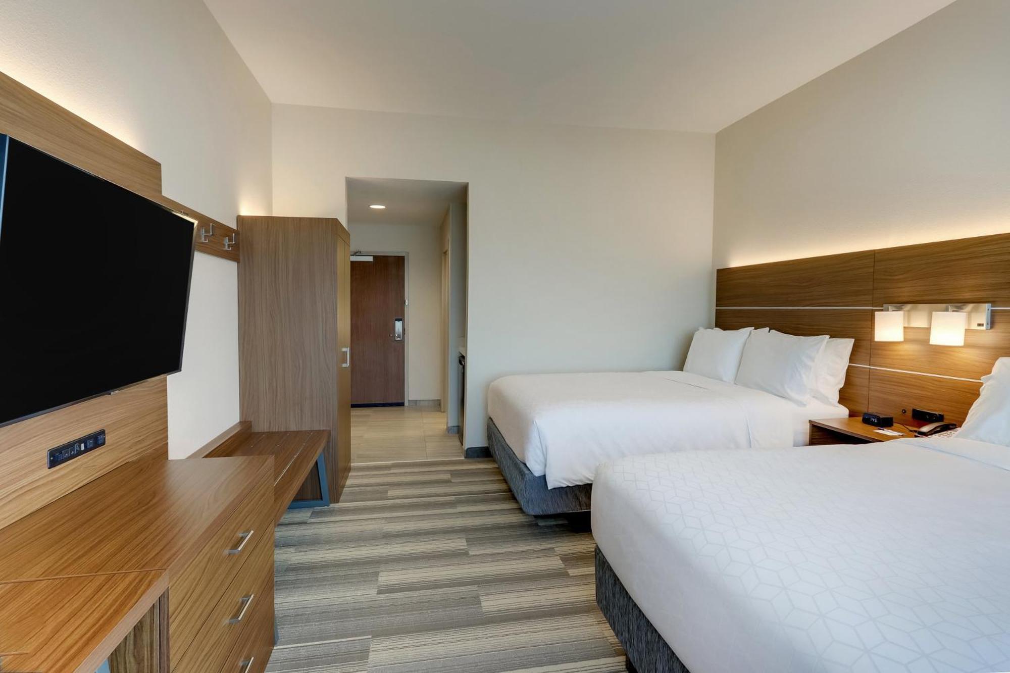 Holiday Inn Express - Wilmington - Porters Neck By Ihg Экстерьер фото